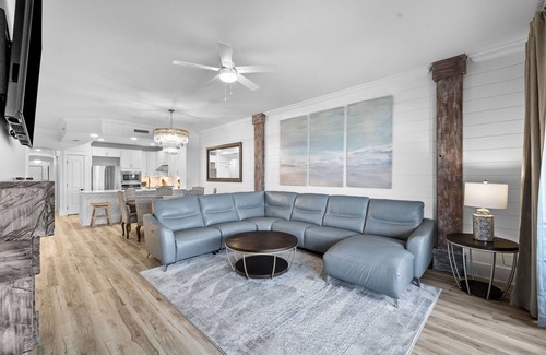 Crystal Beach Condo | Remodeled 2024- 1st Floor- Gulf front Unit #103- Beautiful!