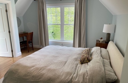 Adamsville House | Remodeled Acoaxet home w/2 passes at Atlantic Beach Club