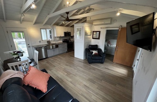 Jamestown House | Remodeled Jamestown beach cottage within walking distance to beach