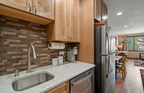 Purgatory Apartment | Remodeled Tamarron Lodge unit - Amazing views and 10 miles to Purgatory!