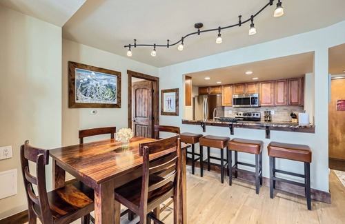 Copper Mountain Village Condo | Remodeled unit & mountain view in the ♥ of Central Village, walk to the lifts!