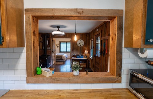 Layton Cabin | Remote Waterfall Cabin at Swiftwater Acres