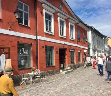 Porvoo Apartment | Remuganes suite - Porvoon Linna