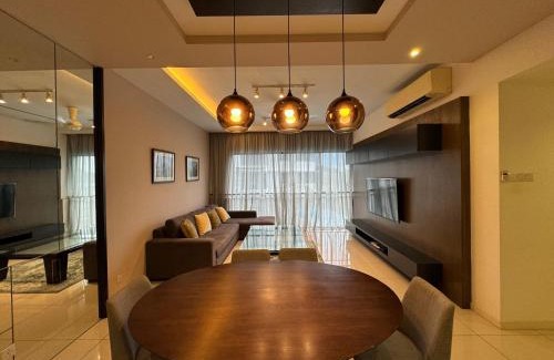 Bukit Jelutong Apartment | Renai Bukit Jelutong Home