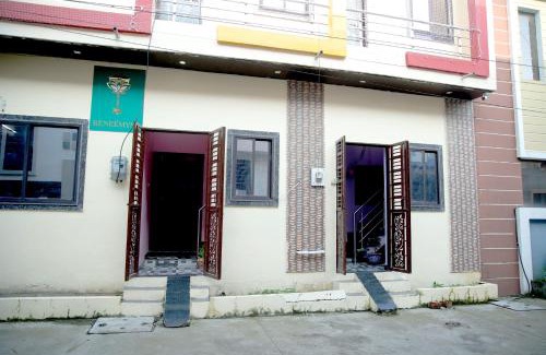 Ratlam Bed & Breakfast | Renee Mysa