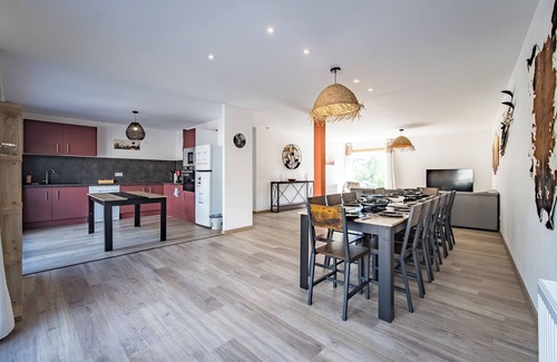Saint-Jean-de-Maurienne Apartment | Renovated apartment with terrace for 14 people