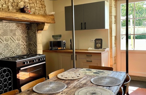 Puilboreau House | Renovated 19th century farmhouse 260m