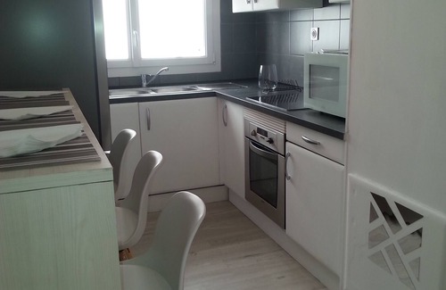 Menpenti Apartment | Renovated and air-conditioned T3