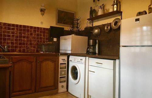 Asperjoc House | Renovated and decorated in a Shabby style, where softness and romanticism reign.