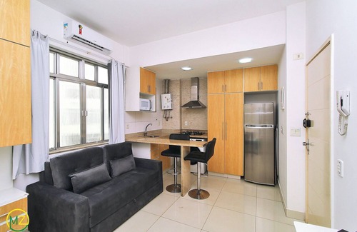 Copacabana Apartment | Renovated and quiet studio in Copacabana