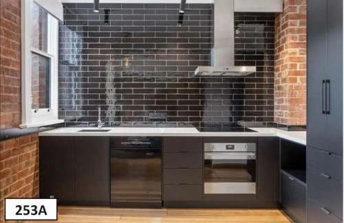 Hobart Central Business District Apartment | Renovated apartment in central location