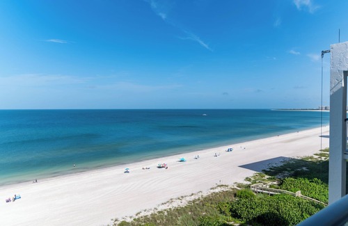 Marco Island Condo | Renovated Beachfront Penthouse Unit! Views! Views! Views!