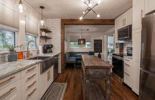 Candler Cottage | Renovated cottage with Hot Tub 15 min to Asheville
