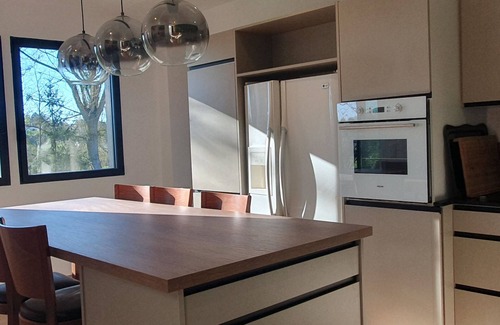 Rugles House | Renovated country house on 6000m² of wooded grounds with spa and sauna.
