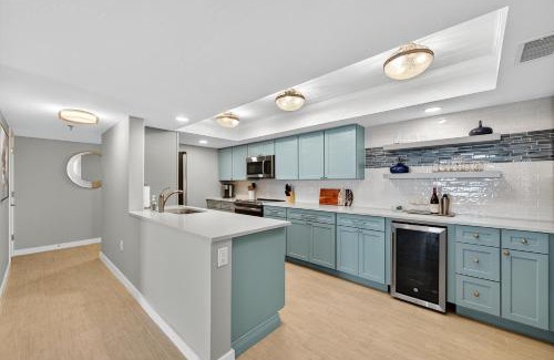 Ormond-by-the-Sea House | Renovated direct oceanfront condo with spacious balcony, heated pool, and garage parking