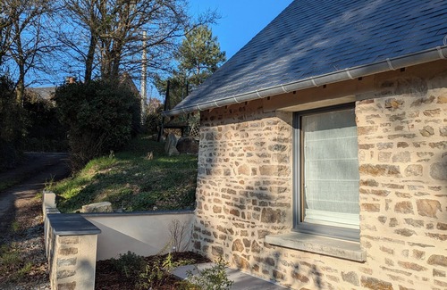 La Bosse-de-Bretagne House | Renovated farmhouse with sauna, chalet atmosphere, in a quiet wooded setting.