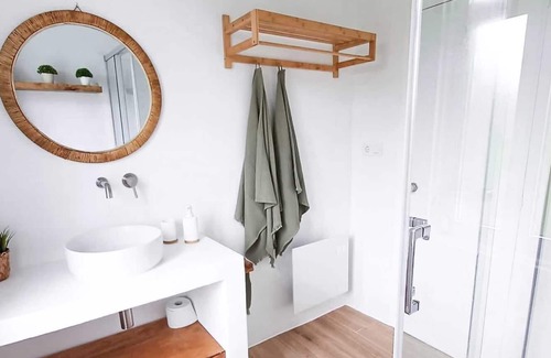 Meiras House | Renovated rural house with garden, 5 minutes from beaches.