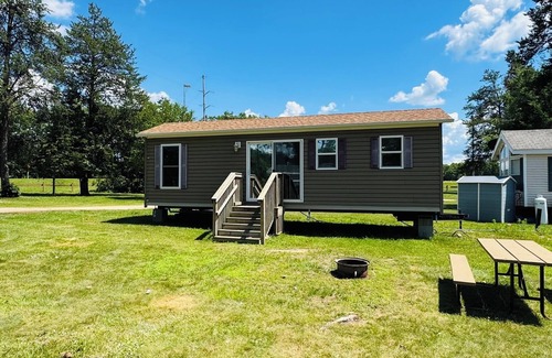 Wisconsin Dells Cabin | Rental Cabin #305 w/Queen bed