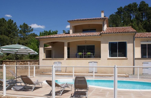 Les Salelles Villa | Renting a villa with private pool in the country.