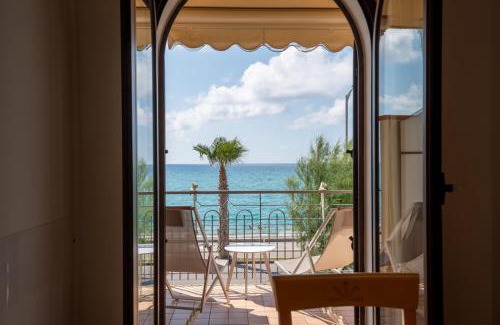 Capo d'Orlando House | Residence L'Arcipelago Appartamenti Fronte Mare con Ampio Balcone