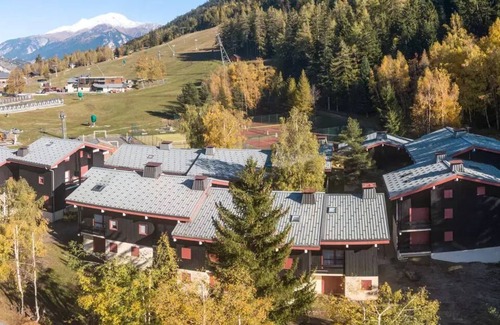 Villarodin-Bourget Apartment | Residence Les Arolles - AROLLES - AR40A