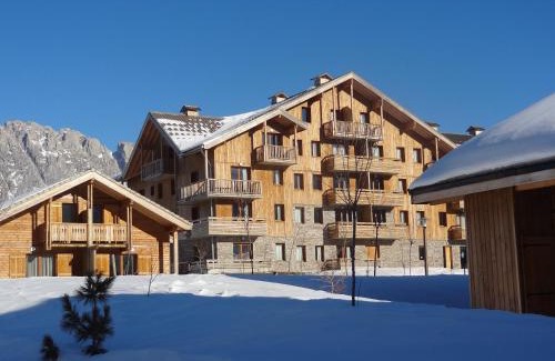 Saint-Etienne-en-Devoluy Apartment | Residence Le Hameau du Puy by Actisource
