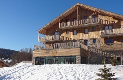 Saint-Etienne-en-Devoluy Apartment | Residence Le Hameau du Puy by Actisource