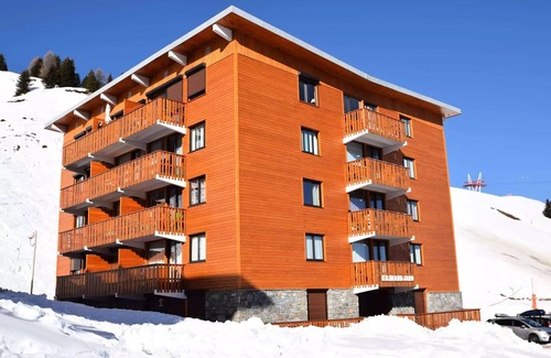 Plagne Centre Apartment | Residence Le Kilimanjaro - Grand Studio 3/4 pers - LE KILIMANDJARO - PLAGNE CENTRE