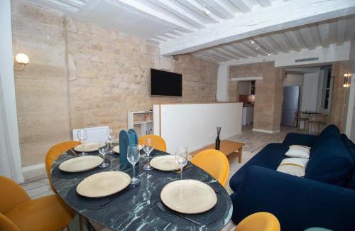 Arsenal Apartment | Residence Le Marais by Studio prestige