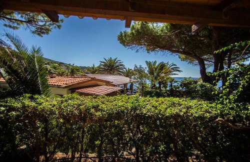 Morcone Apartment | Residence Mandel 2 by Mandel Club