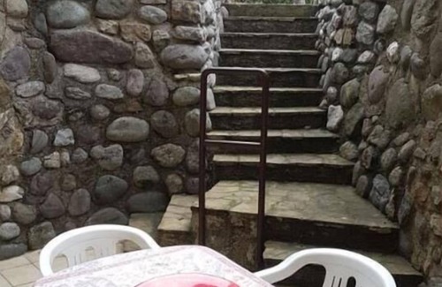 Manerba del Garda Apartment | Residence Primera three-room apartment Tipo D3 sous terrain for 6 people