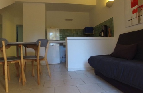 Santa Giulia Villa | residence stella d'oro n. 6, f3 a santa giulia