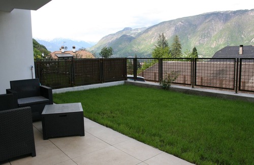 Nalles Apartment | Residence Weinberg 8, modern vacation apartment with a little something extra