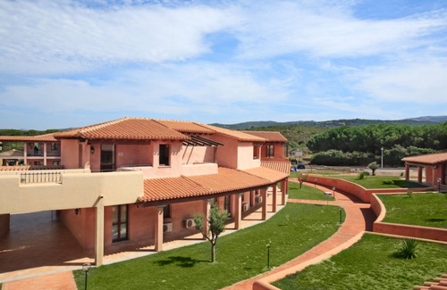 Aglientu House | Residence with pool in Vignola Mare