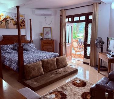 Kandy House | Resident View Homestay