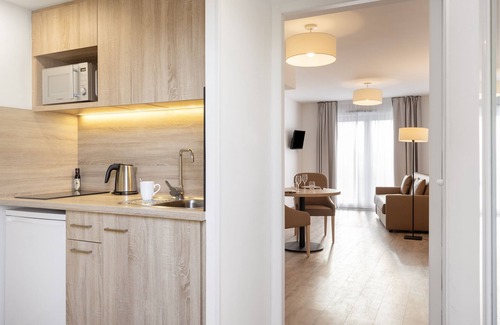 Faubourg-Raines Hotel | Residhome Dijon Cité des vignes