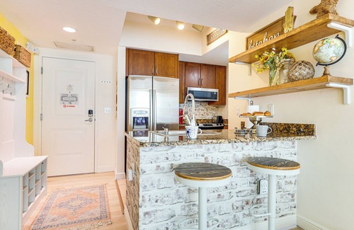 Boynton Beach Condo | Resort Condo ~ 1 Mi to Boynton Beach Access!