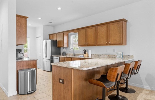 Branson Condo | Resort Golf View Getaway Walk-In Private Balcony