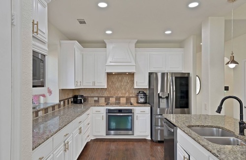 Denton County House | Resort-Style 5BR Home near PGA Frisco & Little Elm; Only 30 minutes north of DFW