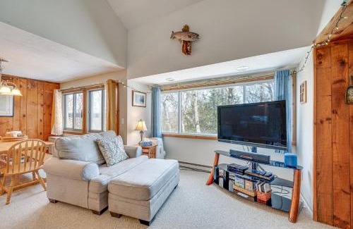 Campton Apartment | Resort-Style Amenities at Home Near Campton Mtn!
