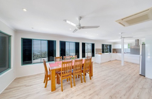 Lammermoor Beach House | RESORT STYLE LIVING NEAR BEACHFRONT