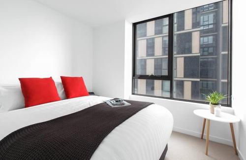 Moonee Ponds Apartment | Resort Style Living In the Heart of Moonee Ponds