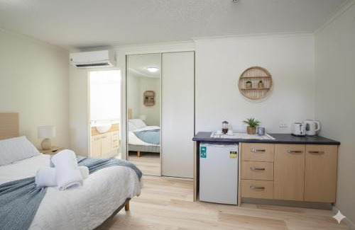 Battery Hill Apartment | Resort Style Oasis, 2 Bedroom, 2 Bath, sleeps 6