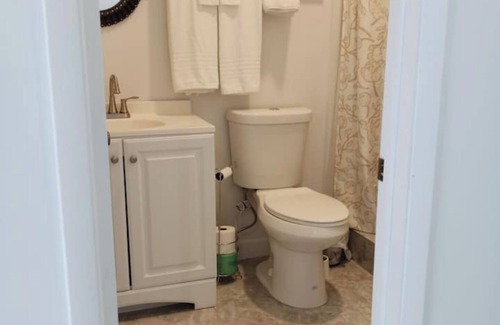 Marsh Harbour Apartment | Rest Easy Nightly Rental