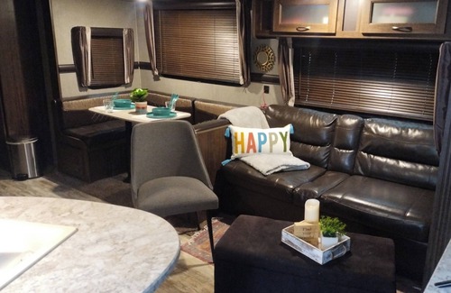 Lonoke House | Rest Stop Reset NO CLEANING FEE