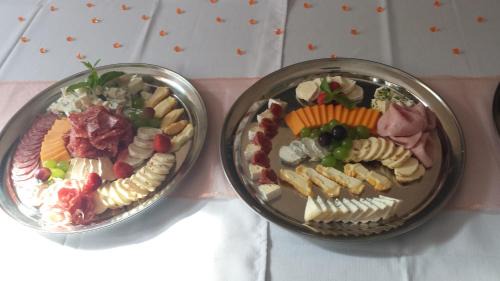 Hradec Kralove House | Restaurace a penzion Zděná Bouda