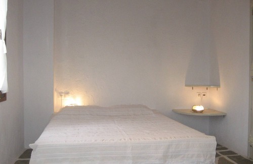 Kato Vrontou Cottage | Restored, Pilio Stone House With Great View