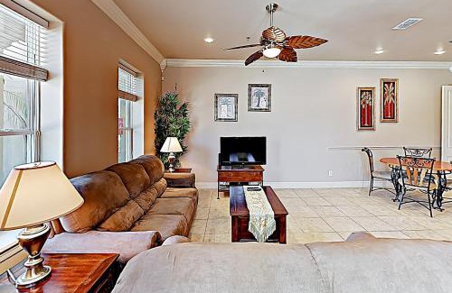 South Padre Island Apartment | Retama Landing