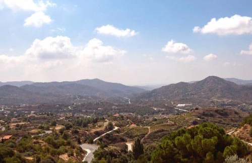 Zoopigi House | Retreat Centre Cyprus