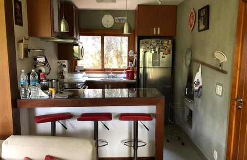 Itaipava House | Retreat with Suite in a Secure Condominium | Nature and Stunning Views